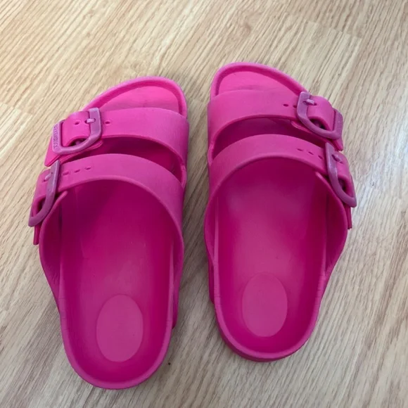 Little Girls Hot Pink Birkenstock Arizona Kids Slid On Sandals Size 28 - Picture 4 of 7